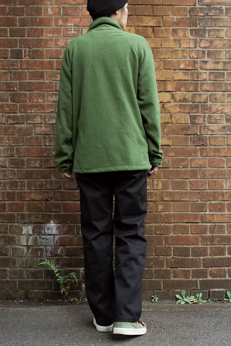 イギリス軍 フリースジャケット グリーン スタンドカラー USED