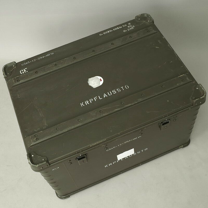 ドイツ軍 A20 アルミボックス ZARGES オリーブ 80×60×50cm USED 