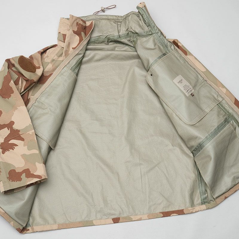 ハンガリー軍 ウォータープルーフ フィールドパーカー デザートカモ